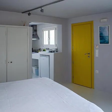 Sifnosliving - * Vathi (Sifnos)